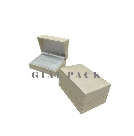 ΒΕΡΕΣ ΔΕΡΜΑΤΙΝΟ