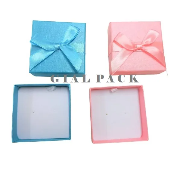 ΠΑΙΔΙΚΟ ΚΟΥΤΙ ΓΙΑ ΣΤΑΥΡΟ ΧΑΡΤΙΝΟ